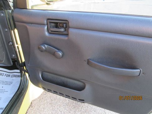 Used 2006 Jeep Wrangler X image 7