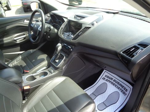Used 2014 Ford Escape Titanium image 38