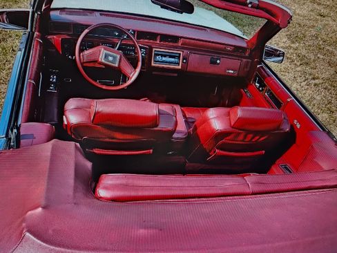 Used 1988 Cadillac De Ville Coupe FWD image 5