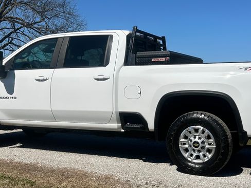 Used 2020 Chevrolet Silverado 2500 LT image 4