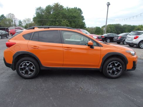 Used 2018 Subaru Crosstrek 2.0i Premium AWD/4WD image 4
