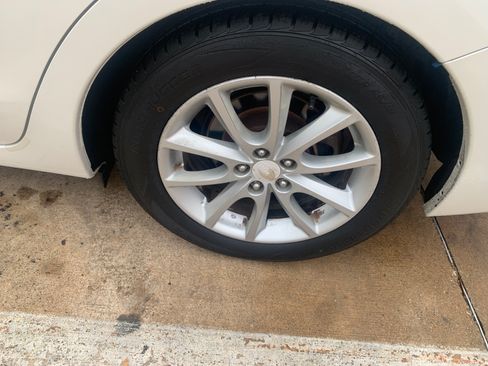 Used 2014 Subaru Impreza 2.0i Premium image 5