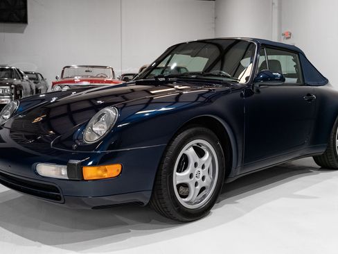 Used 1997 Porsche 911 Carrera Cabriolet RWD image 4