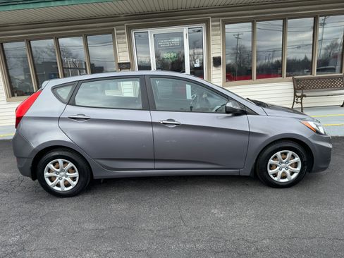 Used 2014 Hyundai Accent GS image 1