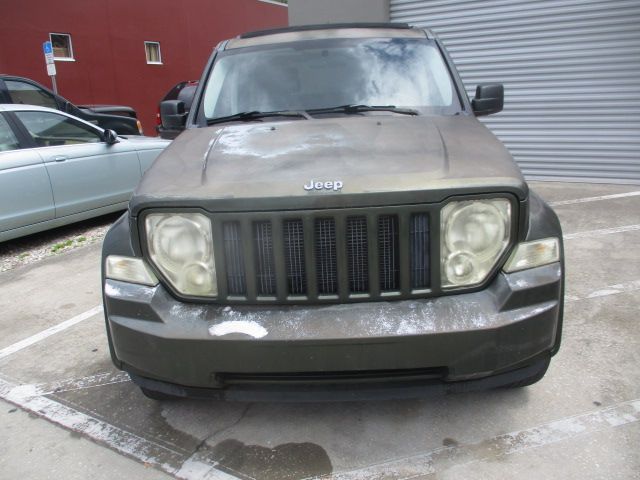 Used 2008 Jeep Liberty 2WD Sport image 4