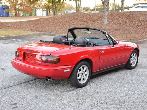 Used 1990 MAZDA MX-5 Miata image 6