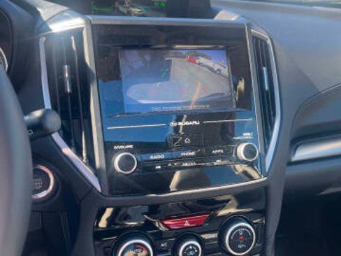 Used 2024 Subaru Forester Premium image 6