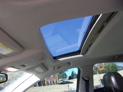 Used 2012 Buick Regal GS image 15