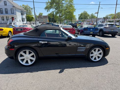 Used 2007 Chrysler Crossfire Limited Convertible RWD image 24