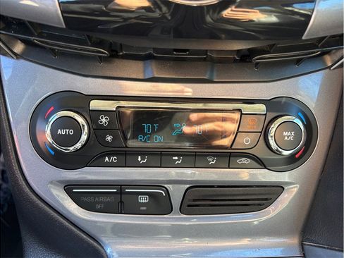 Used 2014 Ford Focus Titanium image 28