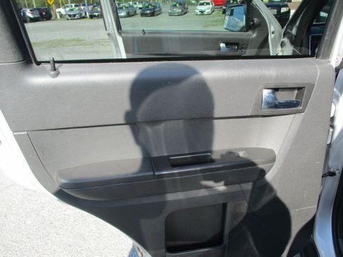 Used 2008 Ford Escape Limited image 19