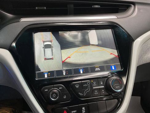 Used 2020 Chevrolet Bolt Premier image 25
