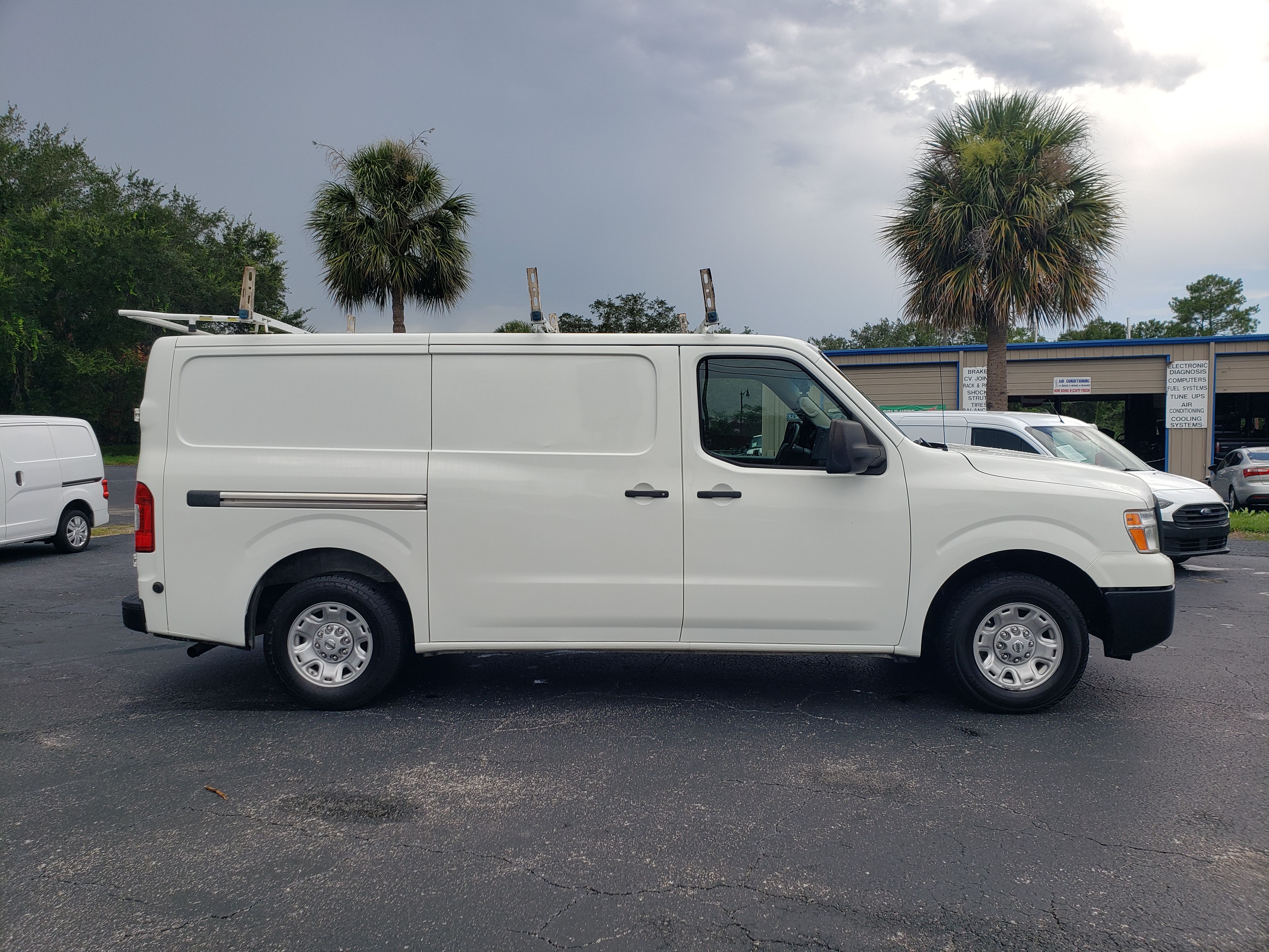 Used 2021 Nissan NV 1500 S RWD image 6