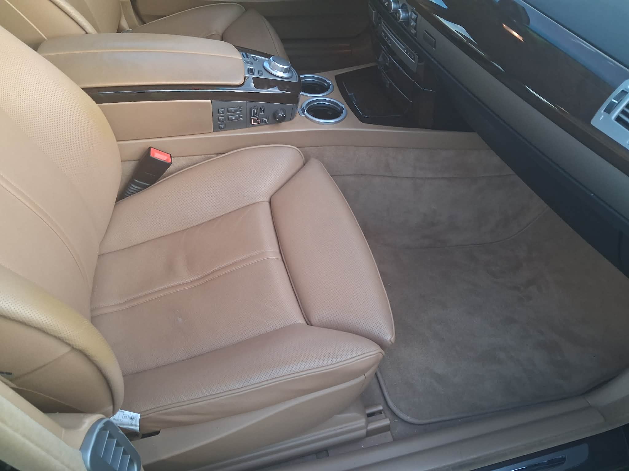 Used 2007 BMW 750Li UNAVAIL RWD image 31