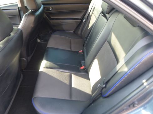 Used 2017 Toyota Corolla SE image 16