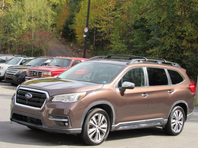 Used 2019 Subaru Ascent Touring 7-Passenger AWD/4WD image 2