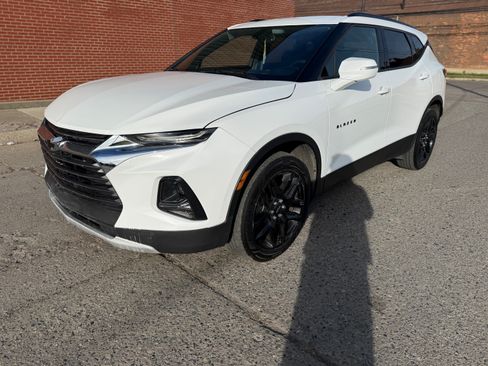 Used 2020 Chevrolet Blazer LT image 3