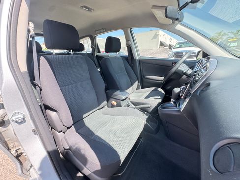 Used 2007 Toyota Matrix UNAVAIL FWD image 16