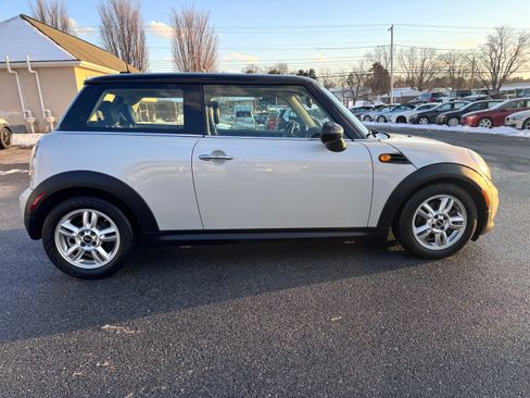 Used 2012 MINI Cooper image 5