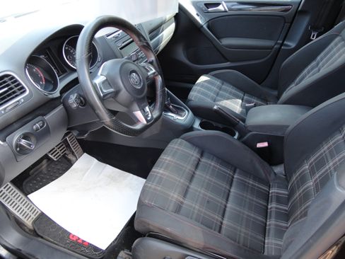 Used 2012 Volkswagen GTI 4-Door FWD image 8