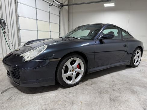 Used 2004 Porsche 911 Carrera 4S AWD/4WD image 10