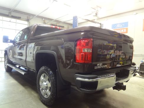 Used 2016 GMC Sierra 3500 SLE image 5