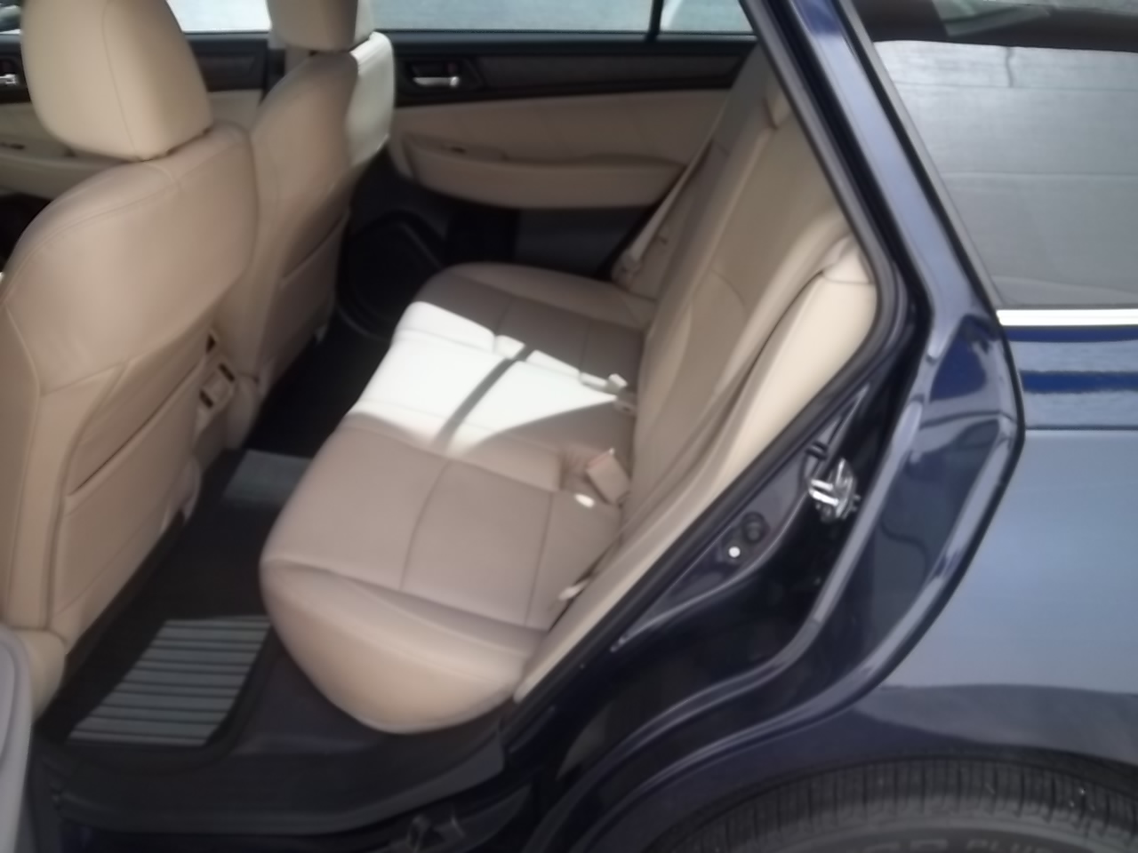 Used 2018 Subaru Outback 2.5i Limited AWD/4WD image 25