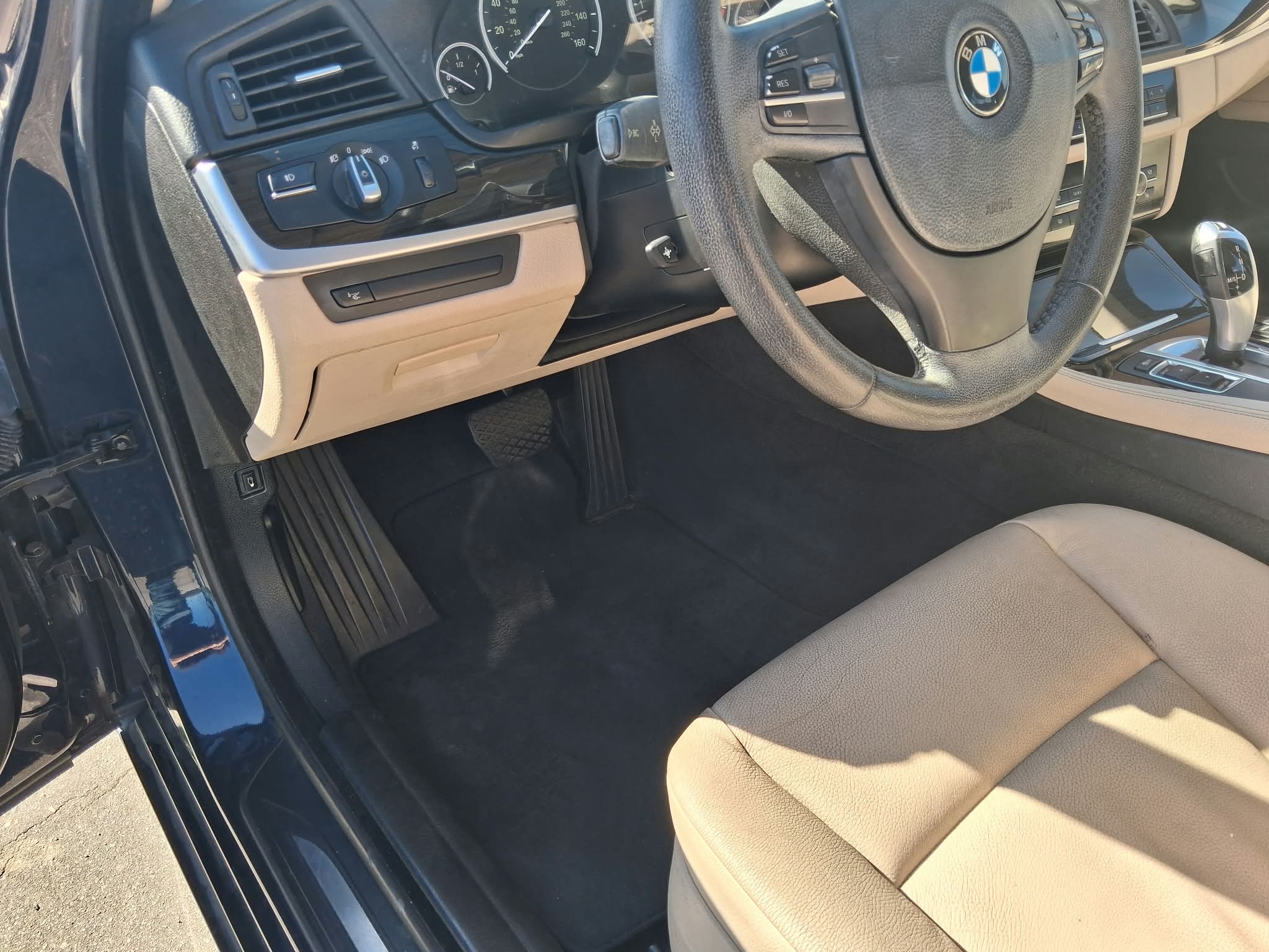 Used 2013 BMW 535i Sedan RWD image 12
