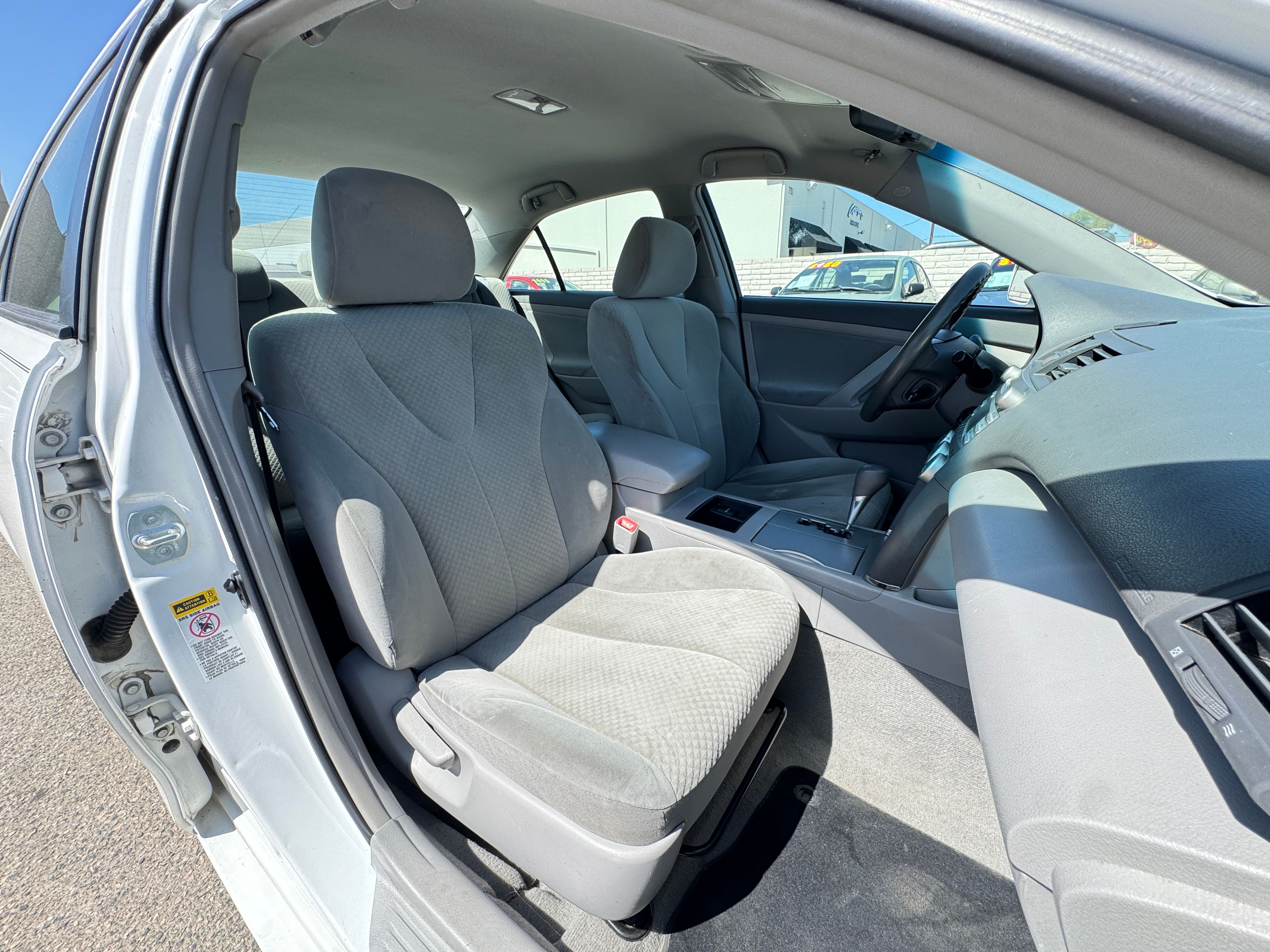 Used 2008 Toyota Camry LE FWD image 18