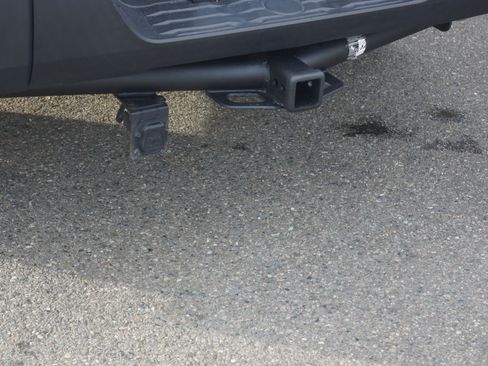 Used 2015 Toyota Tundra SR image 21