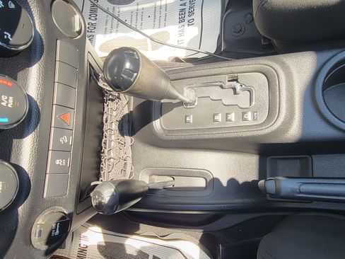 Used 2012 Jeep Wrangler Unlimited Sport image 18