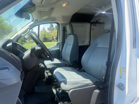 Used 2019 Ford Transit 250 148 Low Roof RWD image 12
