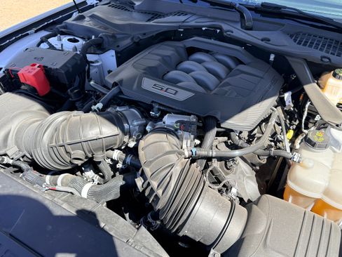 Used 2024 Ford Mustang GT Premium image 16