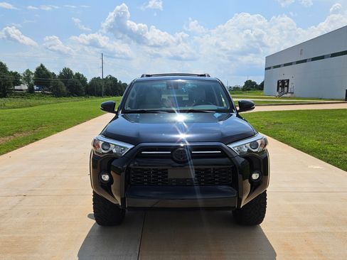 Used 2021 Toyota 4Runner 4WD SR5 Premium image 7