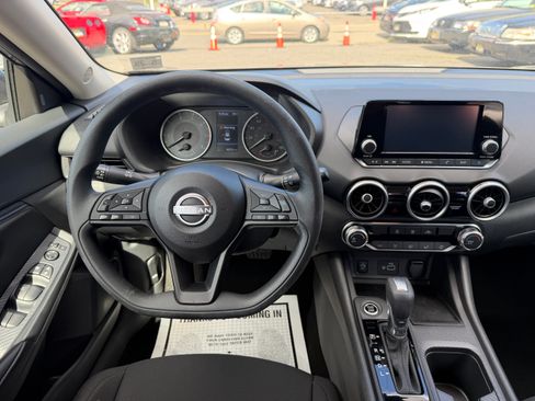 Used 2024 Nissan Sentra S FWD image 14