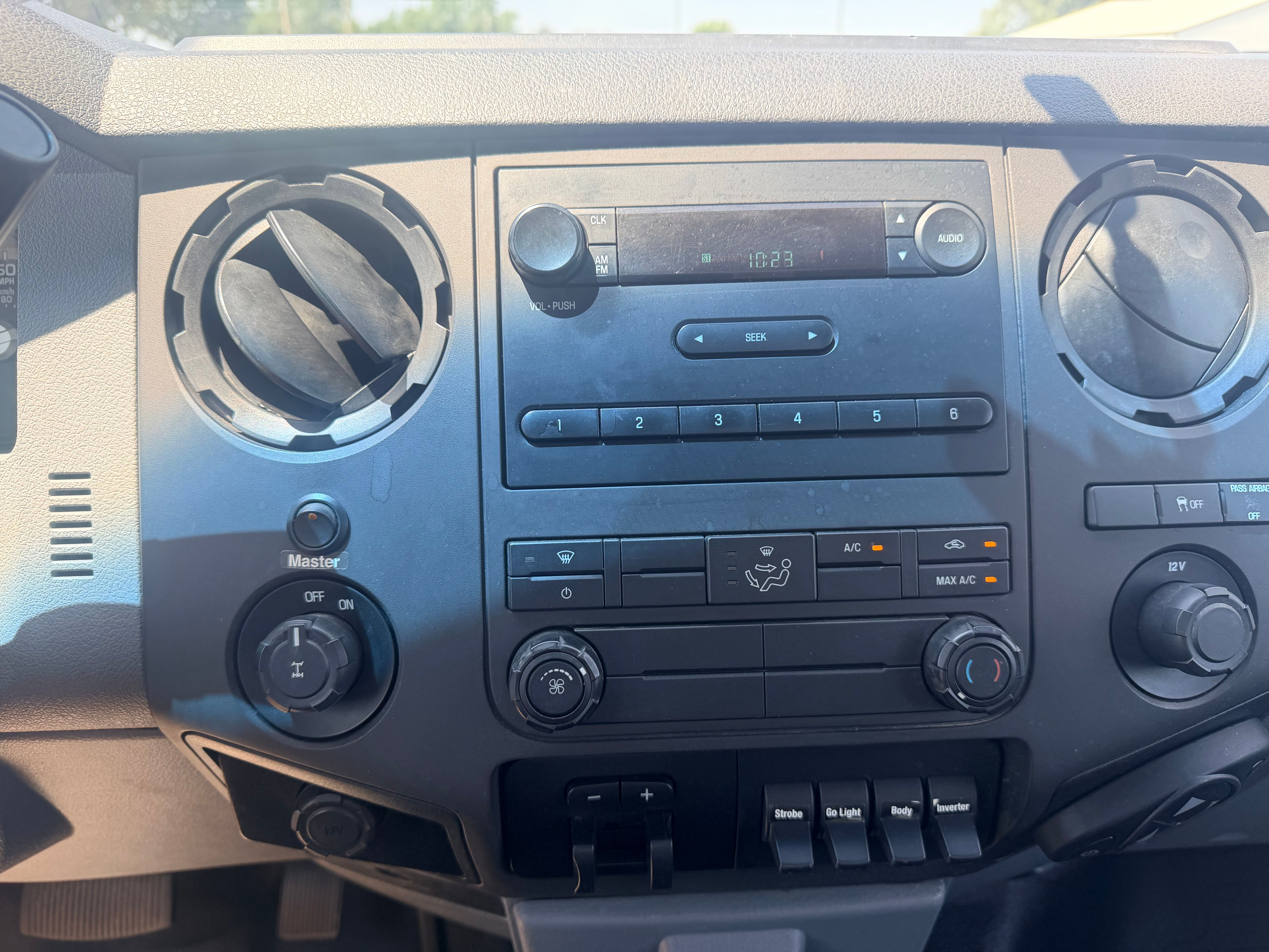 Used 2013 Ford F350 2WD Regular Cab Super Duty image 12