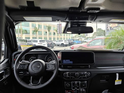 New 2026 Jeep Wrangler Unlimited Rubicon image 27