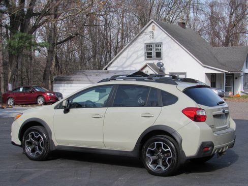Used 2013 Subaru XV Crosstrek 2.0i Limited image 10