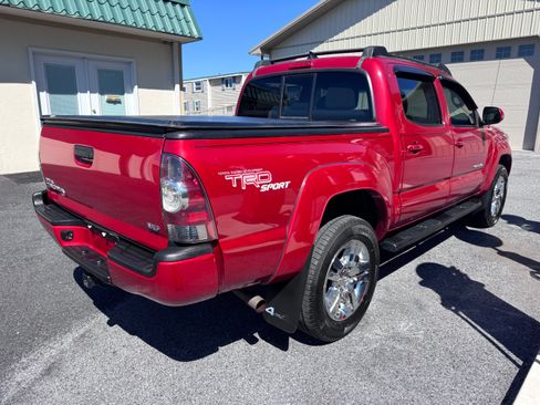 Used 2012 Toyota Tacoma 4x4 Double Cab w/TRD Sport Pkg image 5