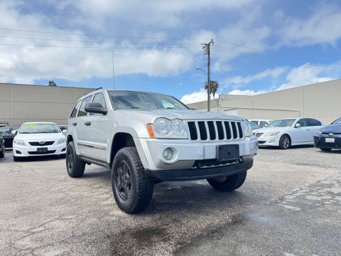 Used 2005 Jeep Grand Cherokee Laredo image 11