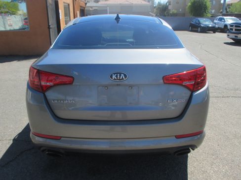 Used 2013 Kia Optima EX image 11