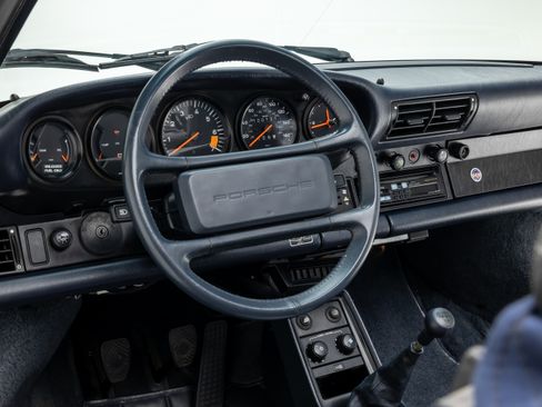 Used 1989 Porsche 911 Carrera image 24