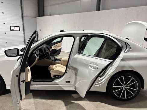 Used 2020 BMW 330i xDrive w/ Driver Assist image 16
