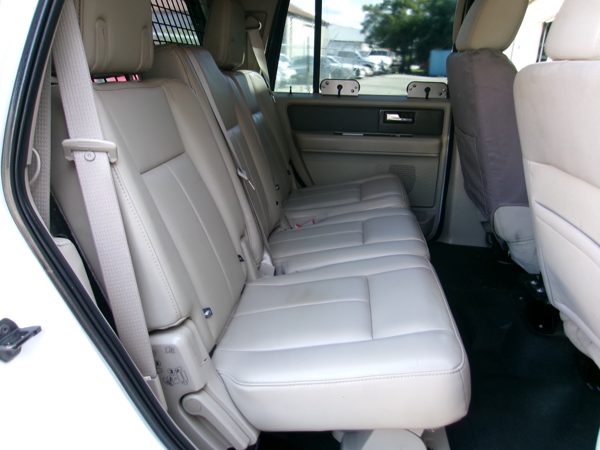 Used 2012 Ford Expedition 2WD XL image 6