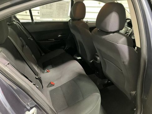 Used 2014 Chevrolet Cruze LT image 23