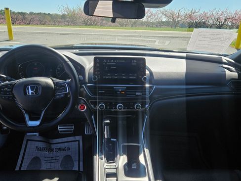 Used 2022 Honda Accord Sport image 13