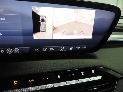 Used 2026 Buick Enclave AWD Sport Touring image 45