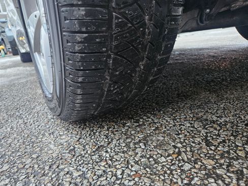 Used 2007 BMW 530xi image 48