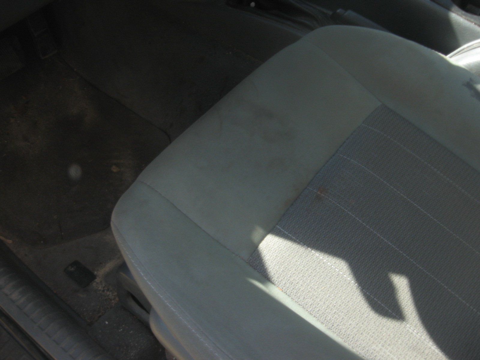 Used 2006 Jeep Liberty 4WD Limited image 8