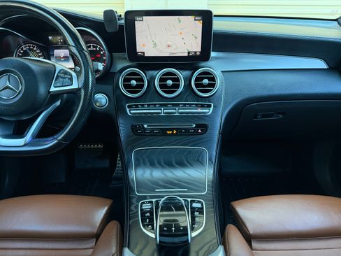 Used 2018 Mercedes-Benz GLC 43 AMG 4MATIC image 14